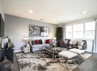 693 S Brampton Ave, Rialto, CA 92376