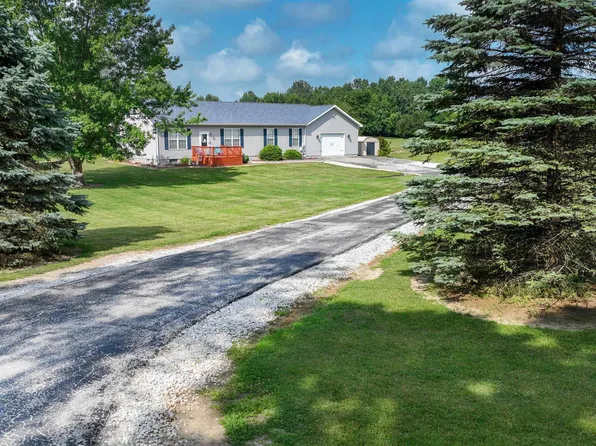 5174 N Stahl Rd, Monticello, IN 47960