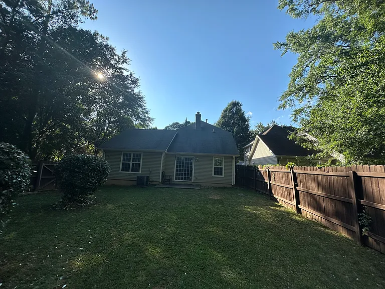 710 S Fairfield Dr — Photo 15