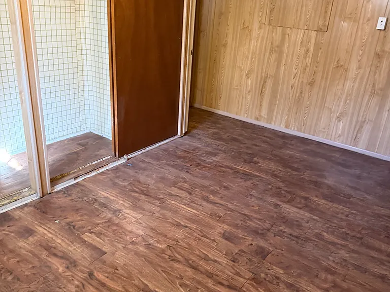 521 Randolph Dr — Photo 12