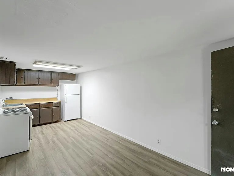 127 N 1st Ave #129 — Photo 12