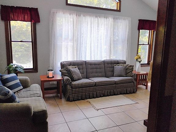 2nd image of 12 Cedarcrest Dr