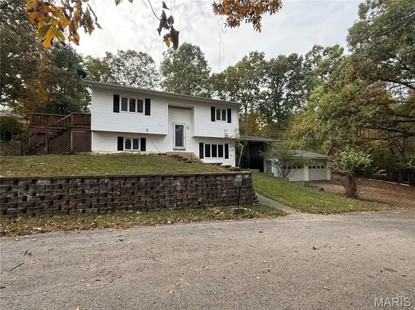 105 Mary St, Waynesville, MO 65583