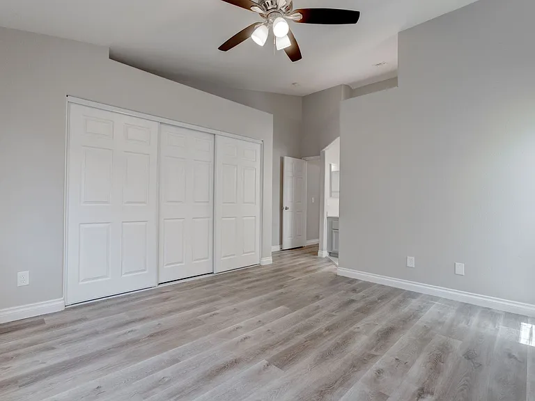 1613 Cathedral Peak Ct — Photo 27