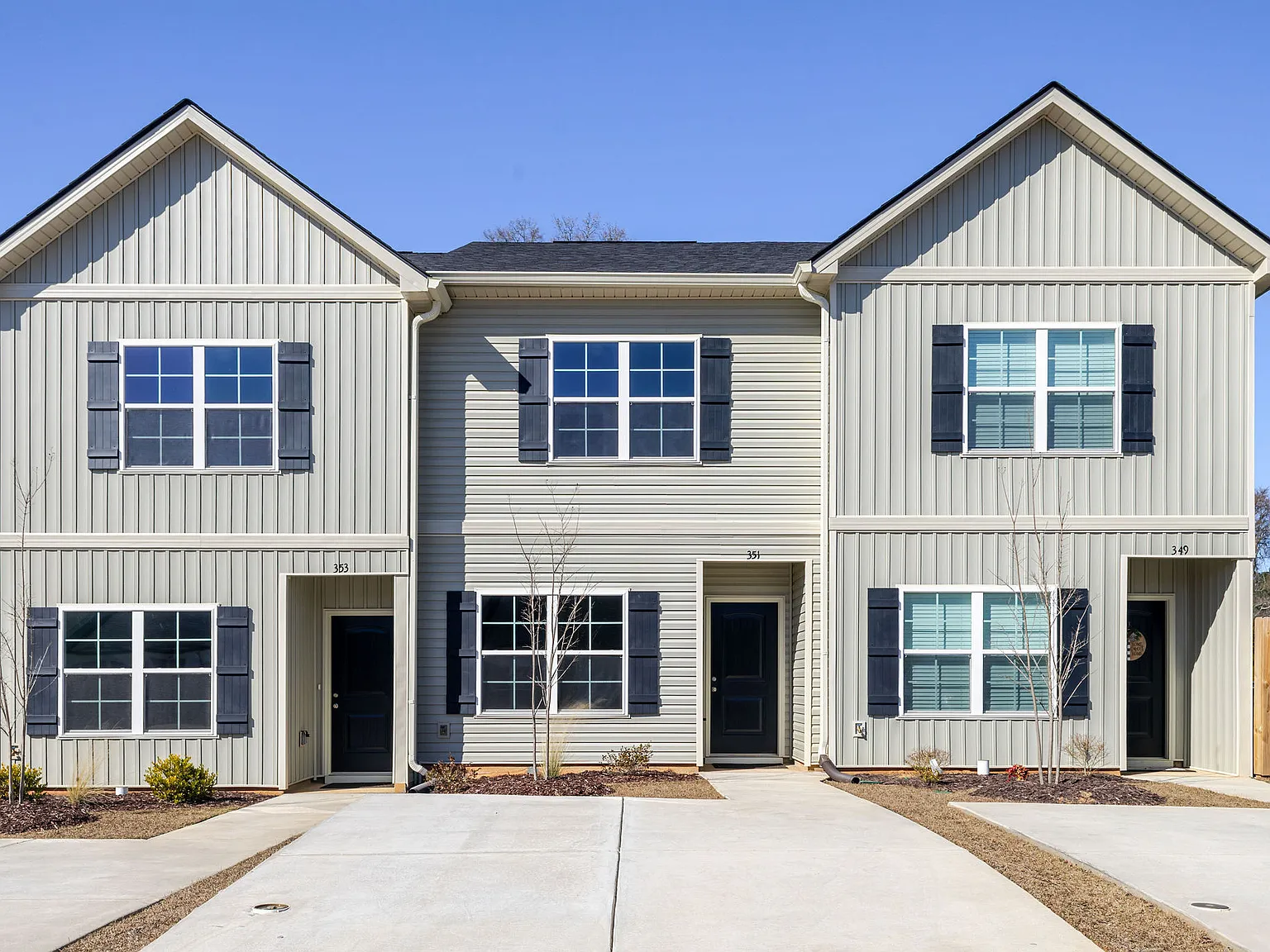 351 Bordeaux Drive — Photo 1