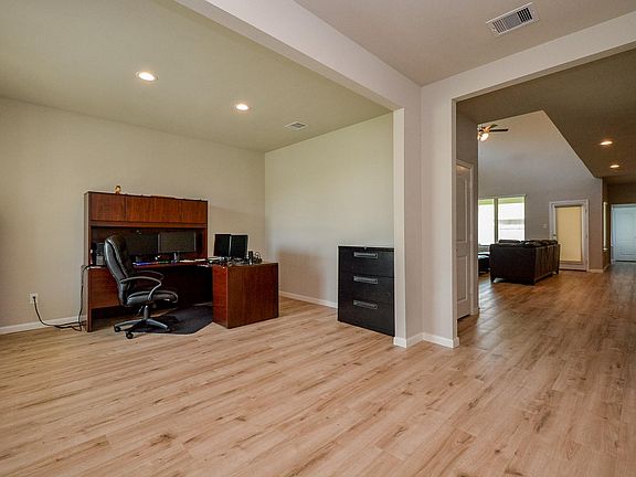 5th image of 16207 Neff Park Dr
