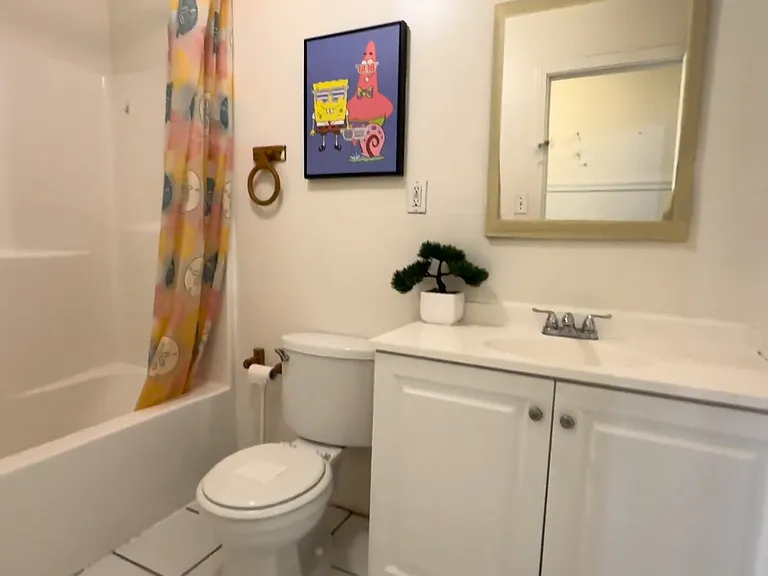 1142 W 37th Pl — Photo 34