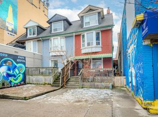 811 Bloor St W, Toronto, ON M6G 1L8