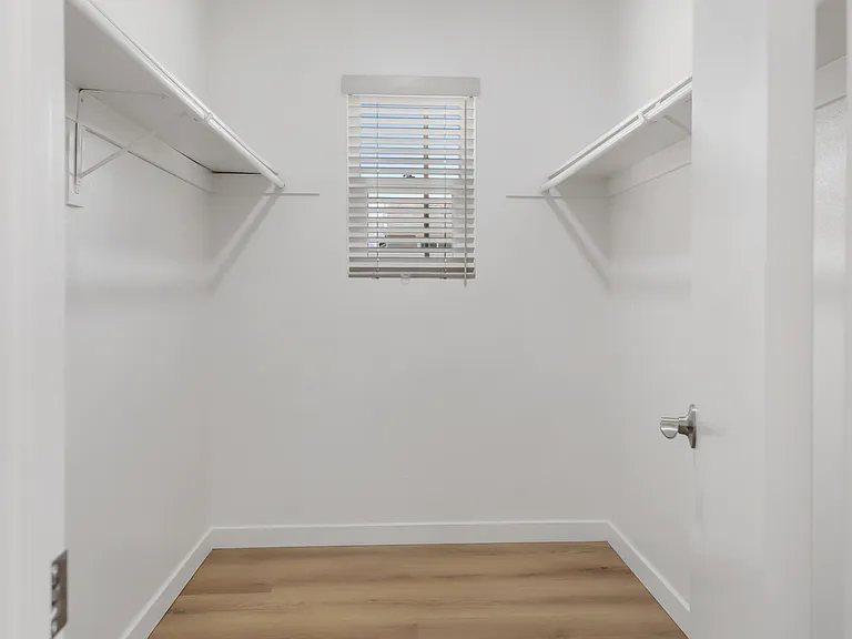 458 River St — Photo 18