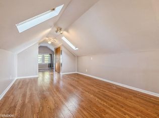 6035 W Dakin St, Chicago, IL 60634