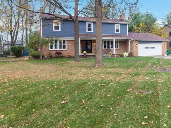 9205 Idlewood Dr, Mentor, OH 44060