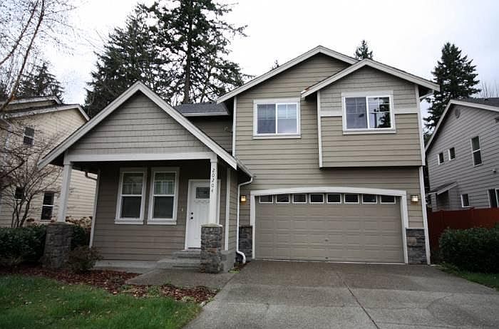 1st image of 20204 11th Ave W