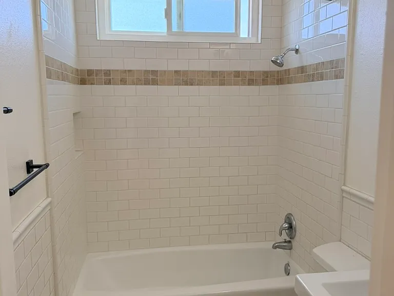 205 Gloxina St — Photo 24