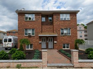 29 Myrtle St, Everett, MA 02149