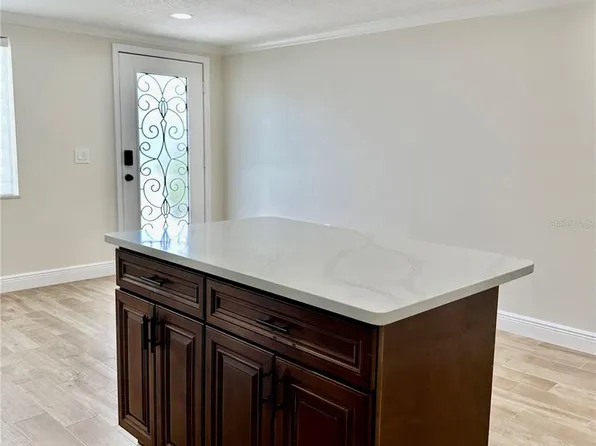 4946 Allner St, New Port Richey, FL 34652