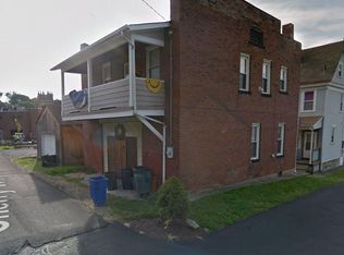 318 Lydia St #R, Carnegie, PA 15106