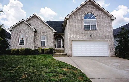 1340 Allmon Dr Photo 1