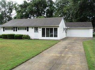 1872 Dooridge Dr, Twinsburg, OH 44087
