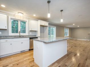 491 Townsend Rd, Groton, MA 01450