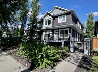 12207 96th St NW #4, Edmonton, AB T5G1W2