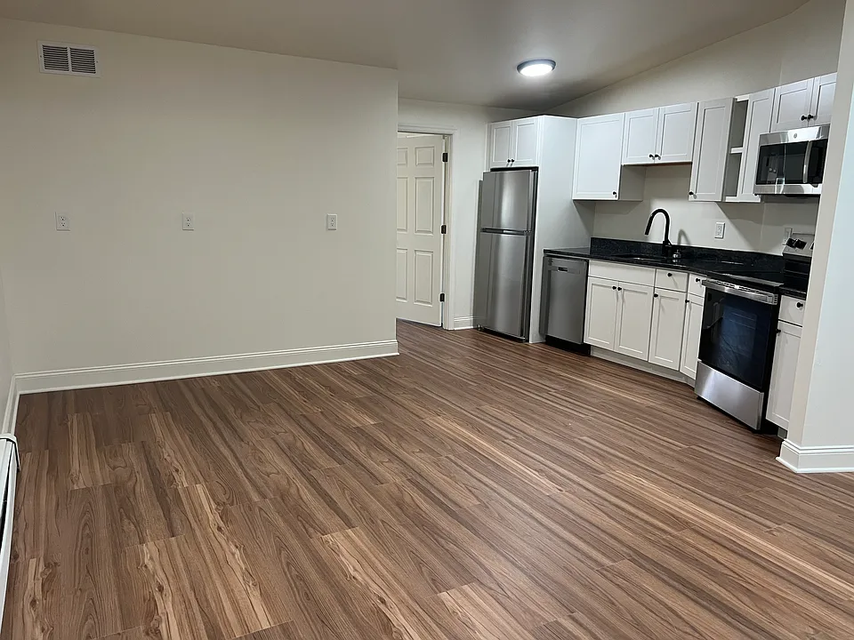 kitchen with eating area