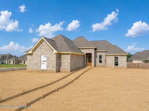 700 Kathleen Dr, Canton, MS 39046