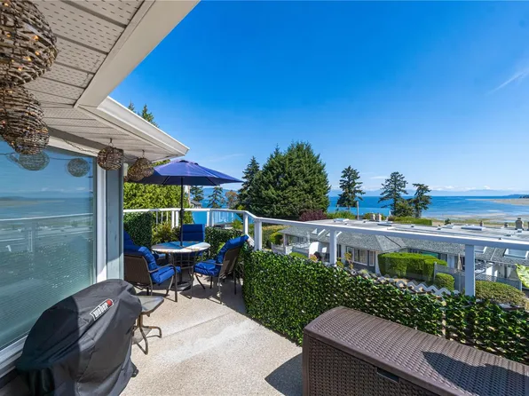 330 Dogwood St Unit 228, Parksville, BC V9P 1P7