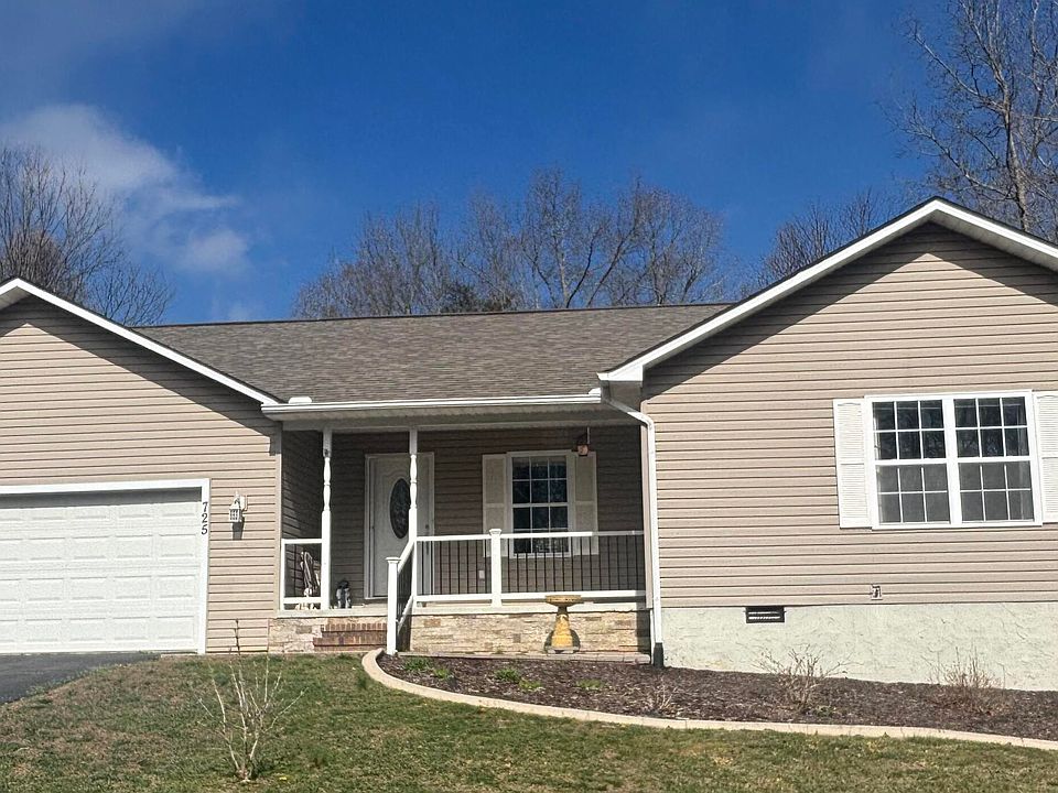 1st image of 725 Oneida Ln