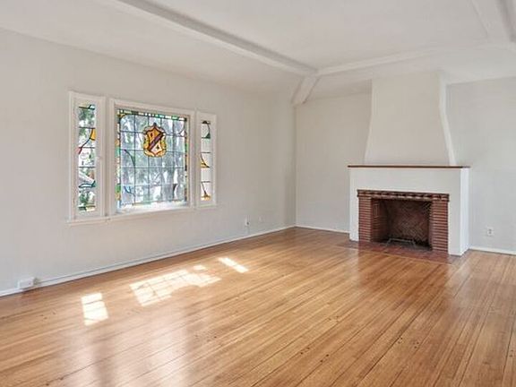 5th image of 1223 S Crescent Heights Blvd