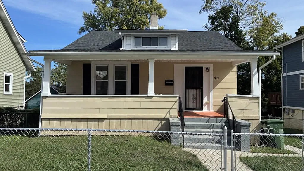3 bed, 1.5 bath, 1509 sqft, $2,250 — Photo 1