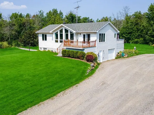 14977 County Road 2 Rd, South Stormont, ON K0C 1M0