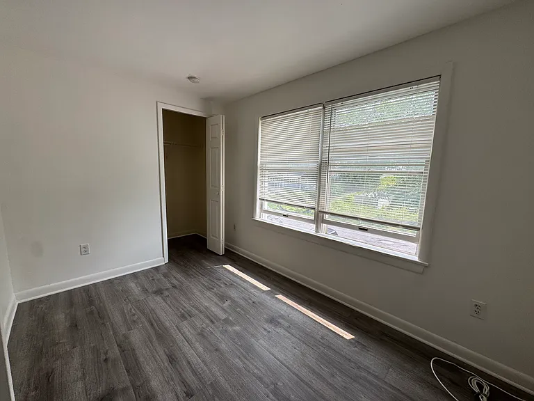 19 Rosedale Ave #2 — Photo 6
