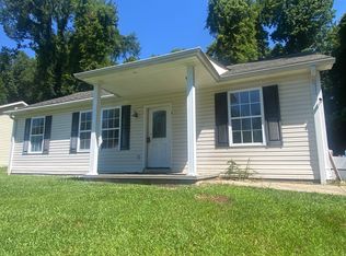 4017 Mountainridge Dr, Greensboro, NC 27401