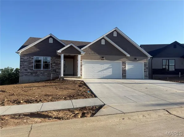 754 Blake Dr, Hillsboro, MO 63050