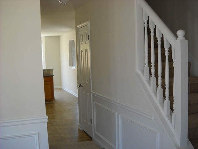 2nd image of 591 Vaughan Dr