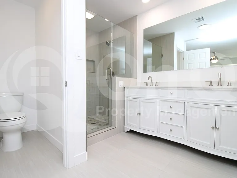 10312 E Cactus Rd — Photo 18