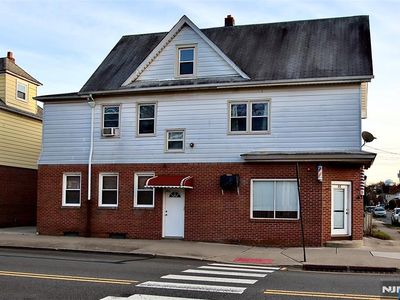 182 Main St, Garfield, NJ, 07026