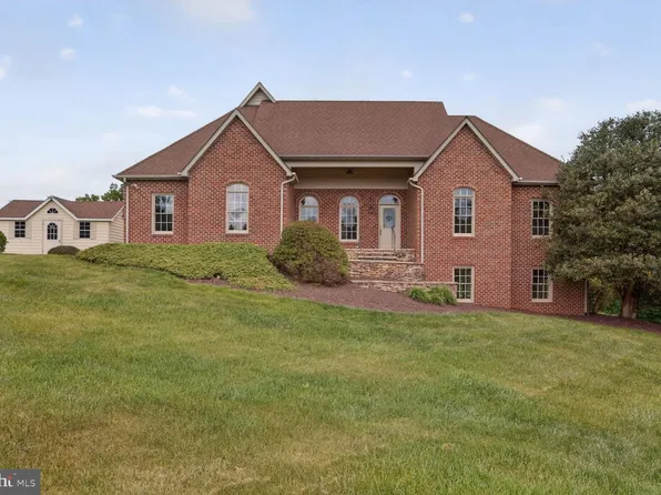 7001 Wayland Dr, Warrenton, VA 20187