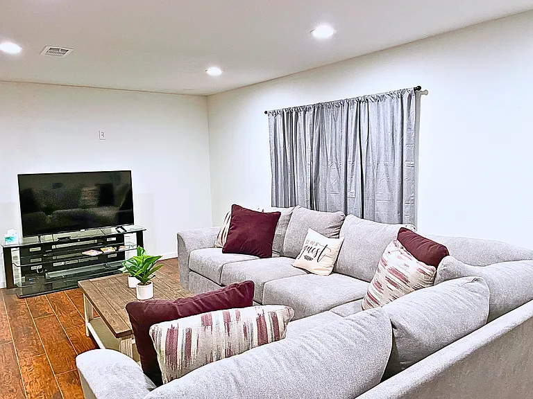 2810 Keller Hicks Rd — Photo 32