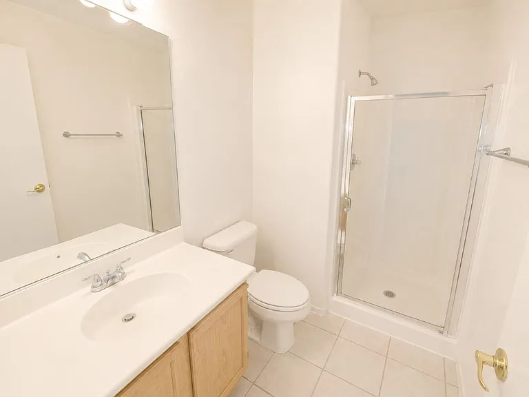 8101 Kempston Ct — Photo 10