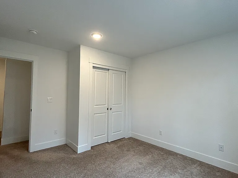 18222 SW Silvertip St #1 — Photo 22