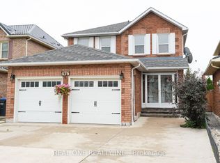 476 Bud Gregory Blvd, Mississauga, ON L4Z2K4