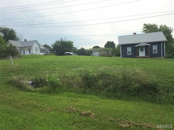 322-318 S Palmyra St, Perry, MO 63462