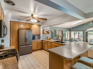 12034 Brewster St, Livonia, MI 48150