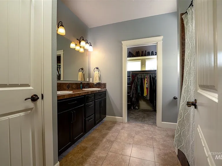 10241 W Breckfield St — Photo 7