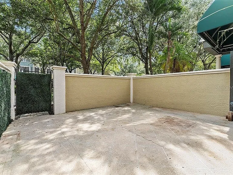 1437 Harbour Walk Rd — Photo 32