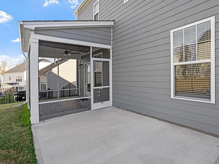1829 Knights Crest Way — Photo 39