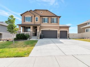2854 S Island Fox Ln, Saratoga Springs, UT 84045