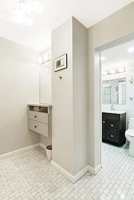 Sold by Sotheby's International Realty | media 27