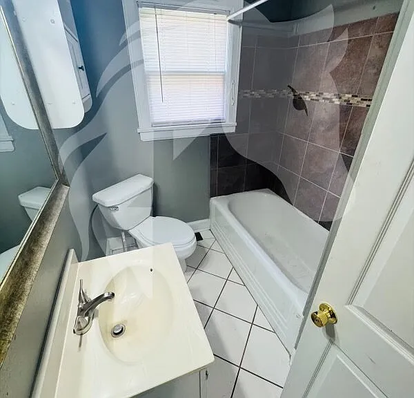 1507 Main St — Photo 8